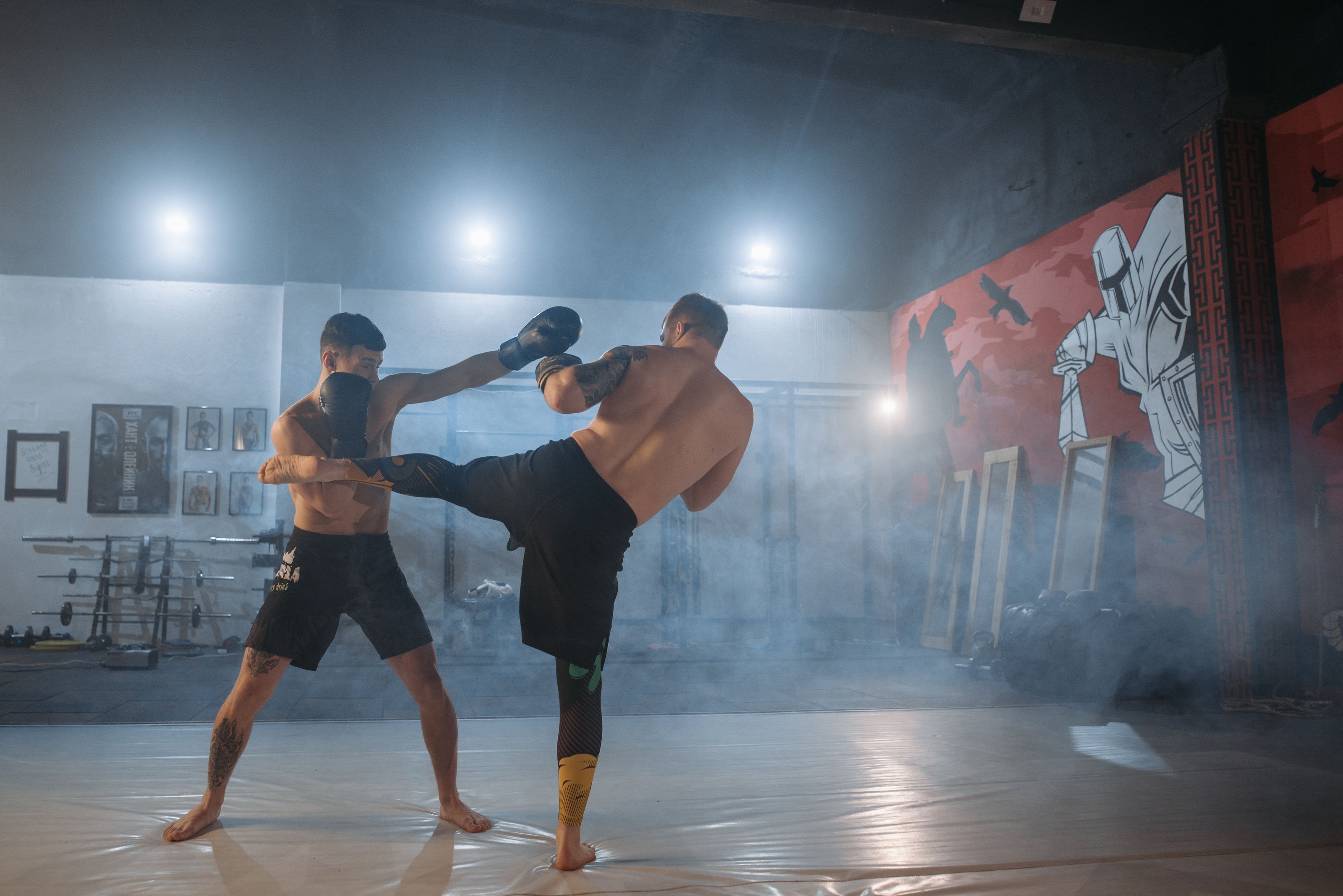 High kick à l'entraînement de Muay Thaï